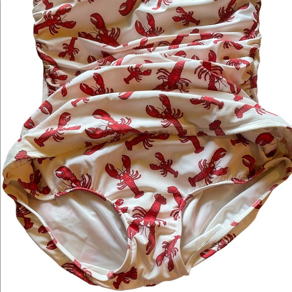 Esther Williams Red and White One Piece Swimsuit with Floral Design - Picture 7 of 15